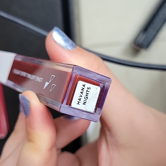 New! Bundle of eyeshadow and lip! - Picture 6 of 6